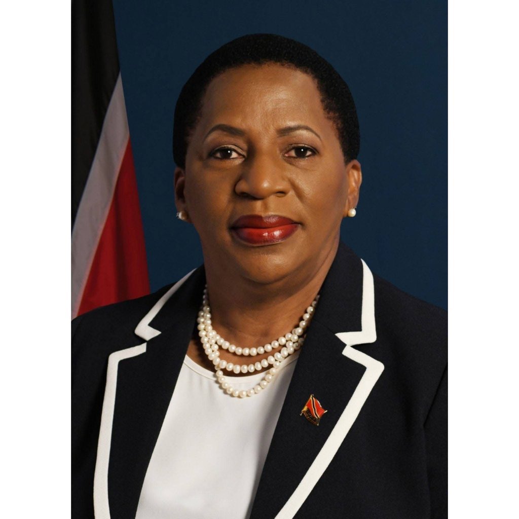 #FOCUS: Trinidad &amp; Tobago is now the latest CARICOM country to have a female President, Prime Minister and Opposition Leader at the same time. - with H.E Christine Kangaloo, Kamla Persad-Bissessar and Pennelope Beckles-Robinson holding these positions.