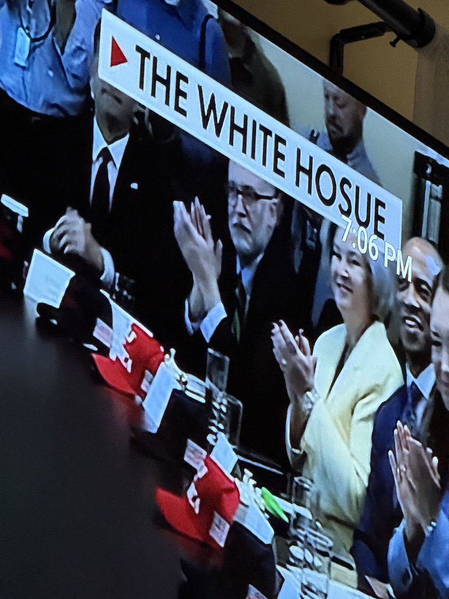 JeffyLikePizza's tweet photo. Uhhh @FoxNews, where is The White Hosue?
#thewhitehosue #foxnews https://t.co/nF0tpCDwbT