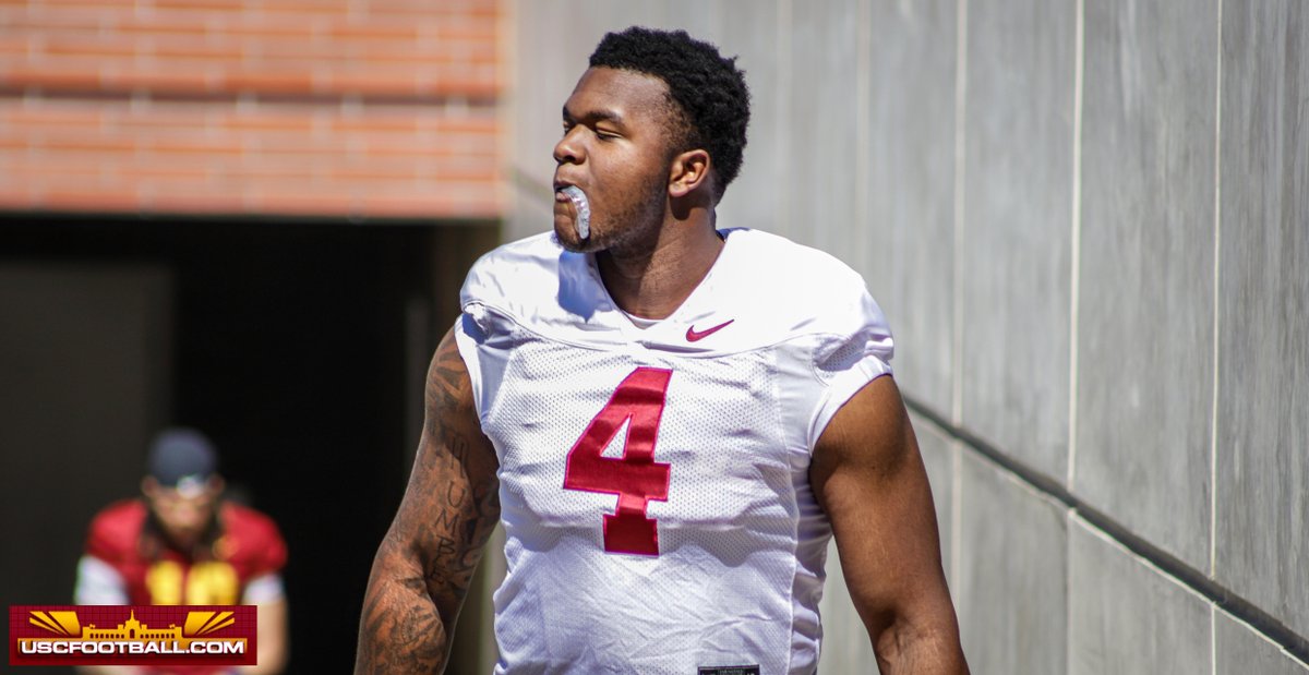 Shotgun Spratling (@shotgunspr) on Twitter photo USC coaches excited by freshman DL Jahkeem Stewart: "He checks all the boxes"
<a href="/ChrisNTrevino/">Chris Treviño</a> with the story:
247sports.com/college/usc/ar… USC coaches excited by freshman DL Jahkeem Stewart: "He checks all the boxes"
<a href="/ChrisNTrevino/">Chris Treviño</a> with the story:
247sports.com/college/usc/ar…