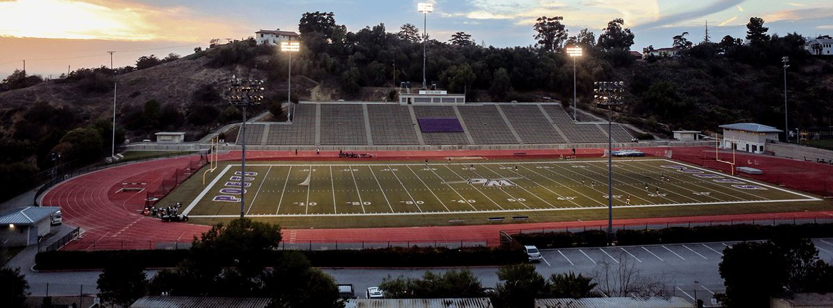 Lucas Govan (@coachlucasgovan) on Twitter photo Great Day for <a href="/Poetfootball/">Whittier College Football</a> to have some Recruits on campus 🟣🟡
Looking to add more future POETS 🖋️
#ReturnOfThePoets Great Day for <a href="/Poetfootball/">Whittier College Football</a> to have some Recruits on campus 🟣🟡
Looking to add more future POETS 🖋️
#ReturnOfThePoets