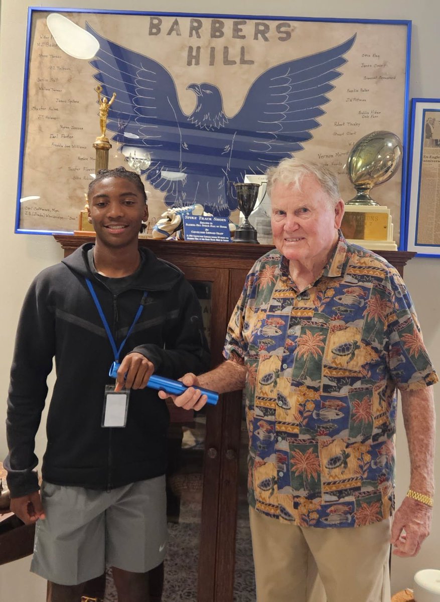 BH Football (@bheaglefootball) on Twitter photo Passing of the baton from Gordon Speer (1956 State Champion in to 100 and 220 yard races) to <a href="/KaeganMorton/">Kaegan Morton</a>, who will be competing in the 100 and 200 meter events at the <a href="/uiltexas/">Texas UIL</a> Track State Championships this Friday!
<a href="/BH_Athletics/">Barbers Hill Athletics</a> <a href="/BHISD/">Barbers Hill ISD</a>
#WingsUp
#TraditionOfExcellence Passing of the baton from Gordon Speer (1956 State Champion in to 100 and 220 yard races) to <a href="/KaeganMorton/">Kaegan Morton</a>, who will be competing in the 100 and 200 meter events at the <a href="/uiltexas/">Texas UIL</a> Track State Championships this Friday!
<a href="/BH_Athletics/">Barbers Hill Athletics</a> <a href="/BHISD/">Barbers Hill ISD</a>
#WingsUp
#TraditionOfExcellence