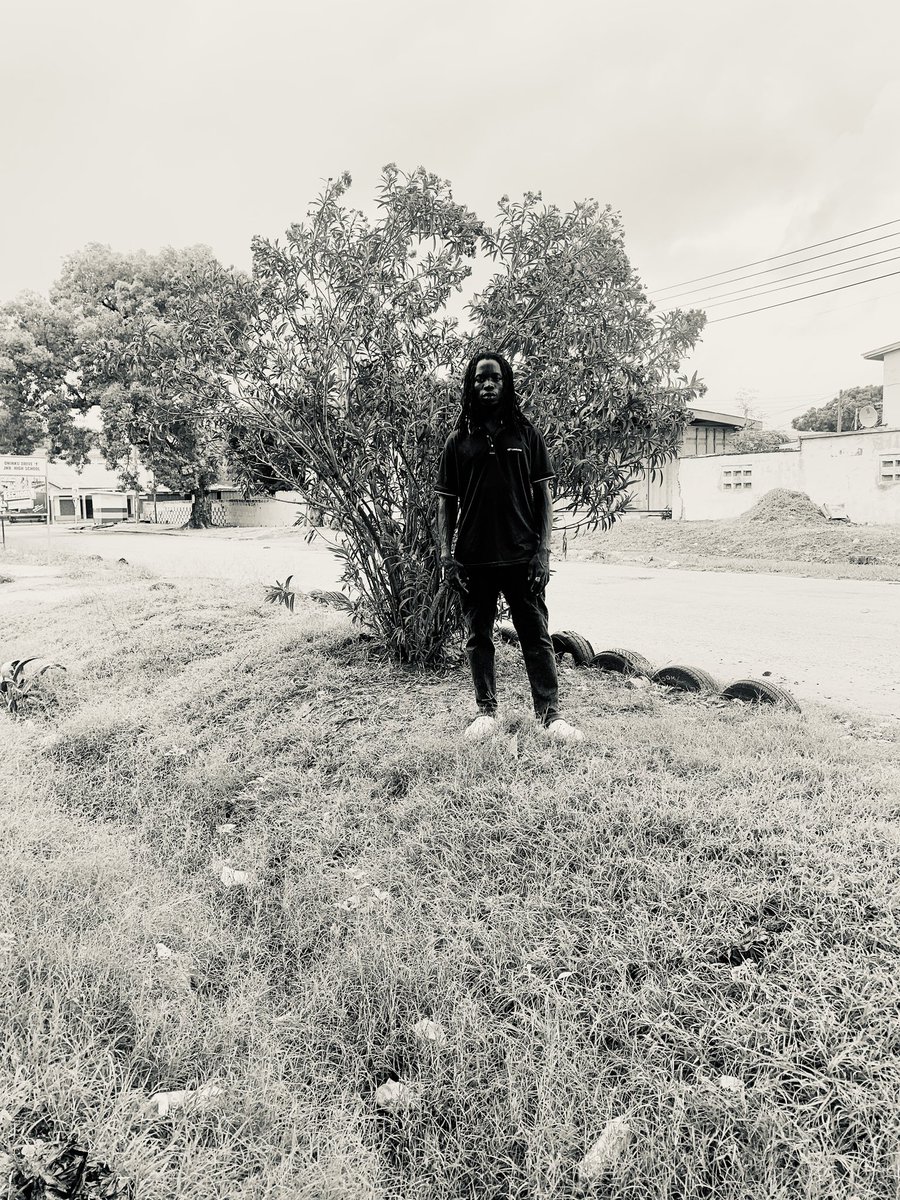 RockVenusMusic's tweet photo. The world musician with so much confidence ❤️ #RockVenus Thank God, Big thanks to #Legba for making me Blessed and stronger always 🙌🏻🙏…
#EweGhana
#Adzake
#Music
#musicians
#Rapper https://t.co/2McWU8zsoB