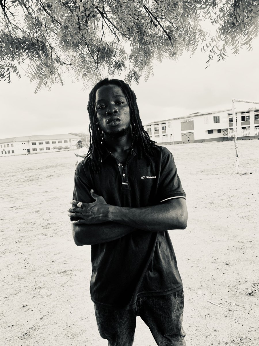 RockVenusMusic's tweet photo. The world musician with so much confidence ❤️ #RockVenus Thank God, Big thanks to #Legba for making me Blessed and stronger always 🙌🏻🙏…
#EweGhana
#Adzake
#Music
#musicians
#Rapper https://t.co/2McWU8zsoB