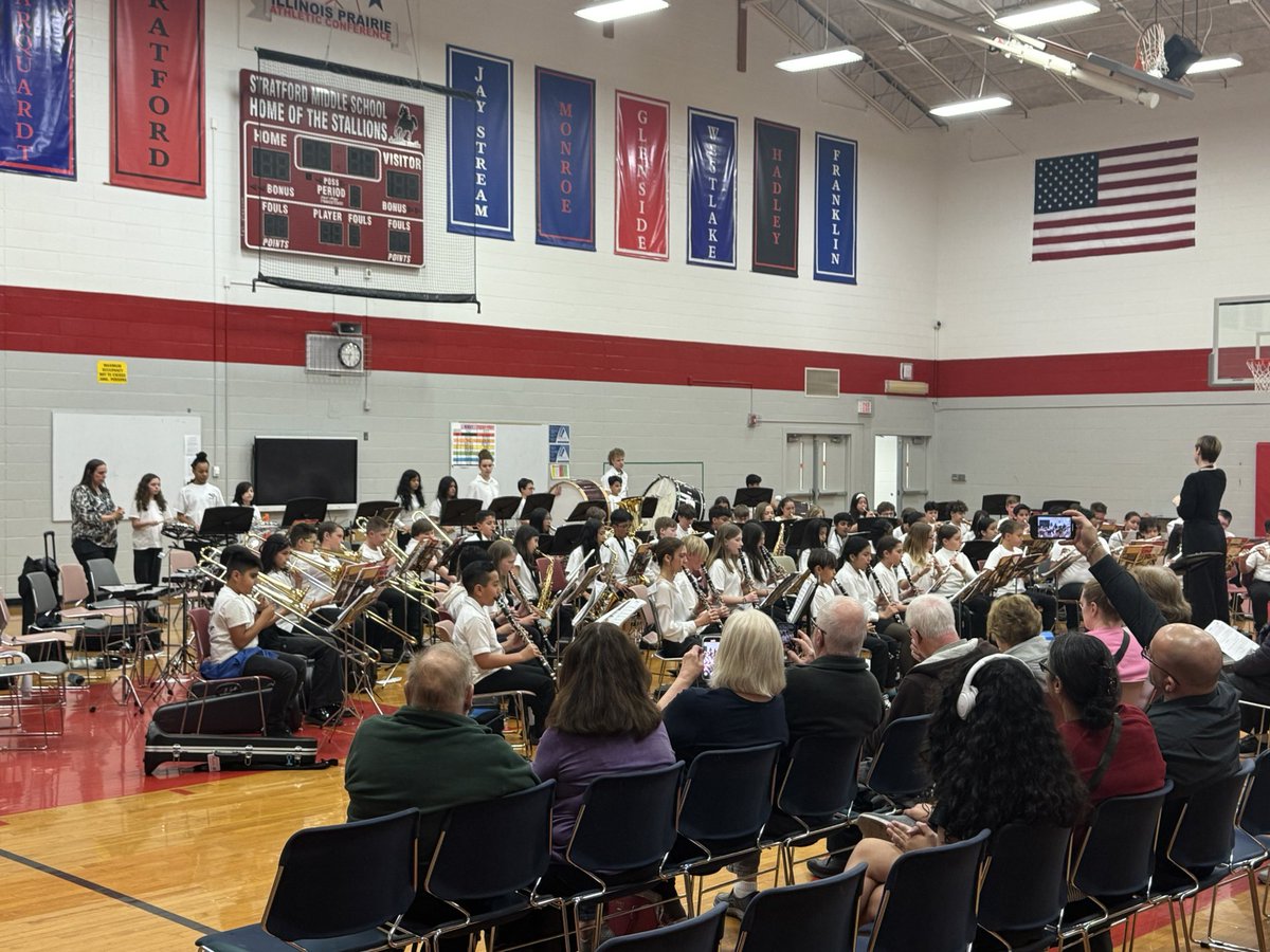 What a terrific band concert at Stratford Middle School tonight. The feeder 5th grade students and several middle school students sounded amazing. HUGE shout out to our fantastic musicians and directors. Great things happening in CCSD93! <a href="/CCSD93/">CCSD93</a>