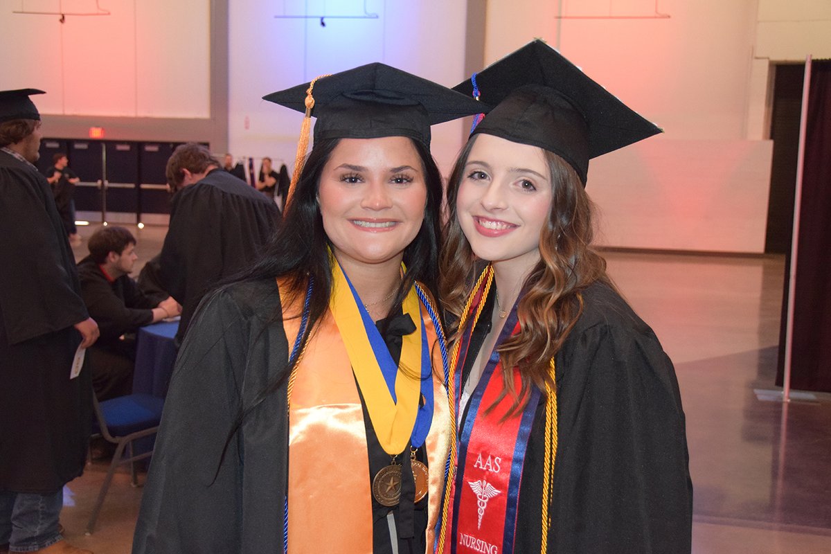 It was a night filled with celebration as we honored our Spring 2025 West Texas graduates in Abilene. Friends and family cheered on their favorite graduate as they walked the stage.

We look forward to seeing how their careers progress.

#TSTCproud #TSTC2025