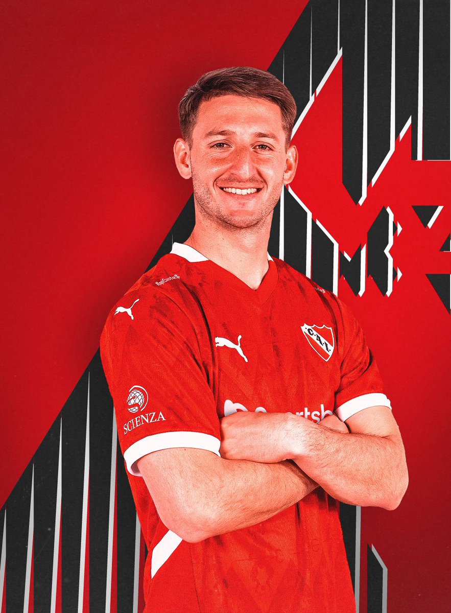 maximacaya96's tweet photo. Gran primer tiempo del Narigón. Muy buen control orientado, excelente juego asociado, bien de arriba, olfato goleador, muy rápido, ágil de cadera y, sobre todo, el equipo juega a su ritmo. Clases magistrales del 9. https://t.co/guRztmAaMn