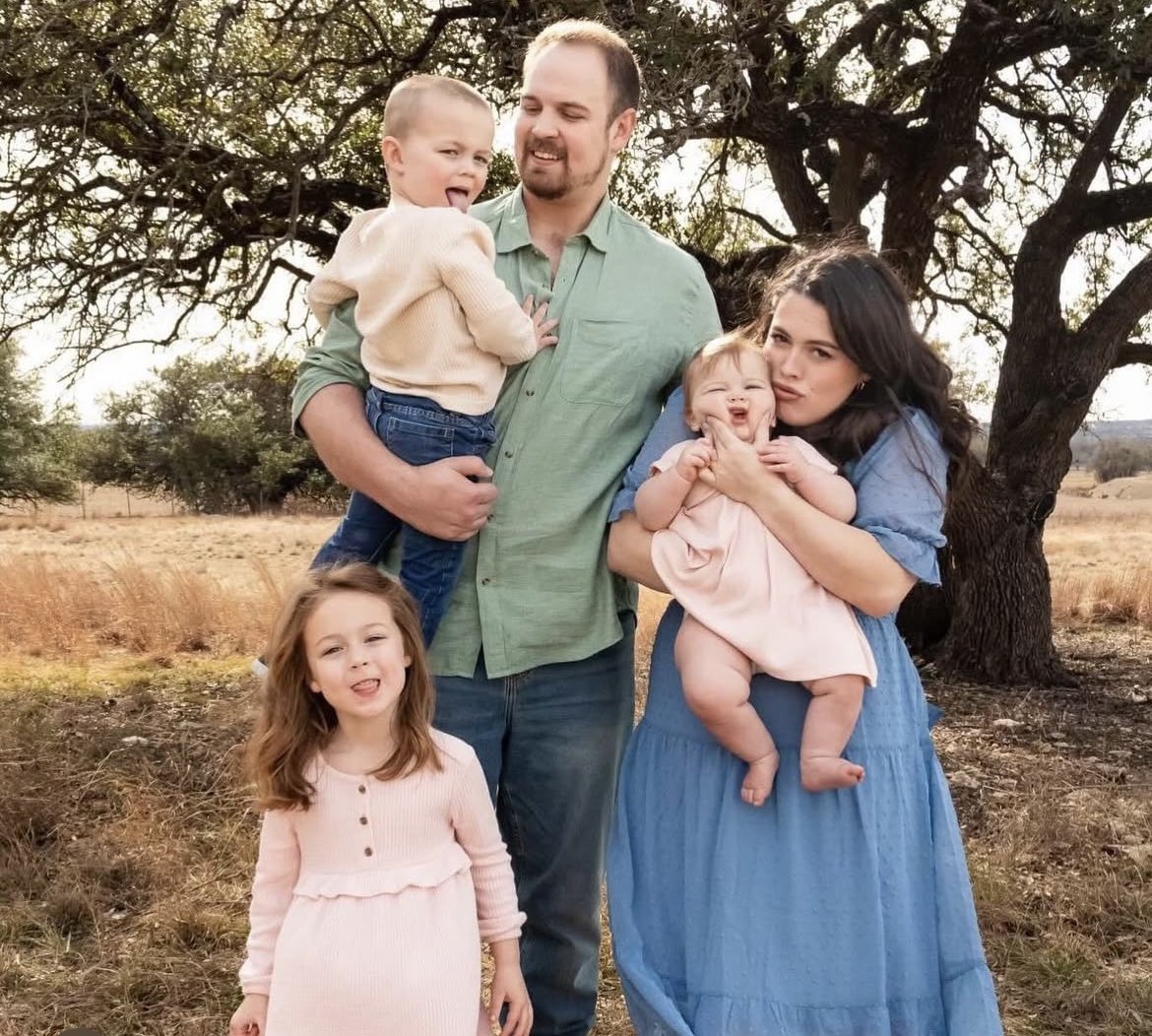 Dell Med Vascular Surgery (@dellmedvascular) on Twitter photo Congratulations to our general surgery resident Dr. Josh Crapps on matching into vascular fellowship with our friends in Temple, TX. We can’t wait to hear about the amazing things you will continue to do!
<a href="/VascularSVS/">Vascular SVS</a> #FellowMatch #vascsurg Congratulations to our general surgery resident Dr. Josh Crapps on matching into vascular fellowship with our friends in Temple, TX. We can’t wait to hear about the amazing things you will continue to do!
<a href="/VascularSVS/">Vascular SVS</a> #FellowMatch #vascsurg