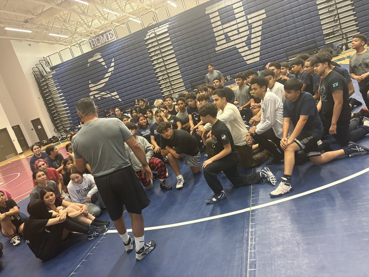 Richie Vasquez (@dvmiddlesports) on Twitter photo Thank you Mr.Segovia for stopping by DV middle today!!! Nothing like seeing the legend himself on the wrestling mat! <a href="/YISDAthletics1/">YISD Athletics</a> <a href="/vronicasworld/">Veronica Frias</a> Thank you Mr.Segovia for stopping by DV middle today!!! Nothing like seeing the legend himself on the wrestling mat! <a href="/YISDAthletics1/">YISD Athletics</a> <a href="/vronicasworld/">Veronica Frias</a>
