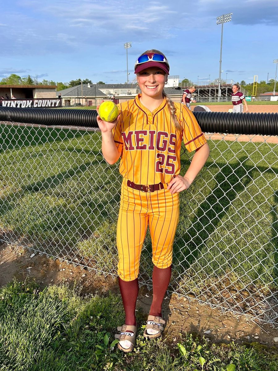 Bella Roush2026 (@bellaroush2026) on Twitter photo Got me one tonight!!💣 we 3 for 5 with a walk, 2 doubles, 2 RBIs and a 2 run homerun
<a href="/SoftballRio/">RioGrandeSoftball</a> <a href="/DubC_Softball/">Wilmington College Softball</a> <a href="/ettasoftball/">Marietta Softball</a> <a href="/ODU_Softball/">Ohio Dominican Softball</a> <a href="/UFOilerSoftball/">Findlay Softball</a> Got me one tonight!!💣 we 3 for 5 with a walk, 2 doubles, 2 RBIs and a 2 run homerun
<a href="/SoftballRio/">RioGrandeSoftball</a> <a href="/DubC_Softball/">Wilmington College Softball</a> <a href="/ettasoftball/">Marietta Softball</a> <a href="/ODU_Softball/">Ohio Dominican Softball</a> <a href="/UFOilerSoftball/">Findlay Softball</a>