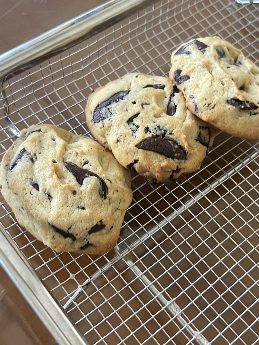 suka makan tweet media