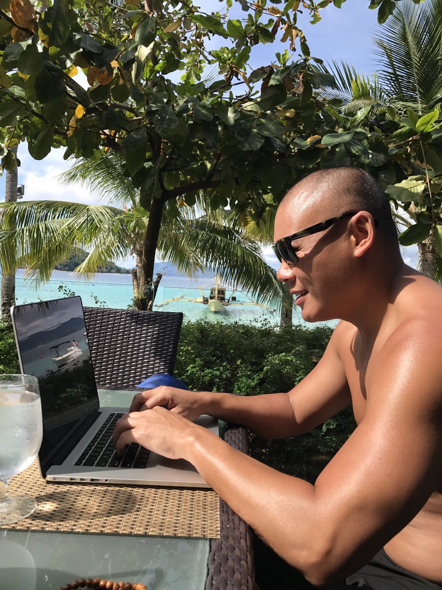 TonyToni tweet media