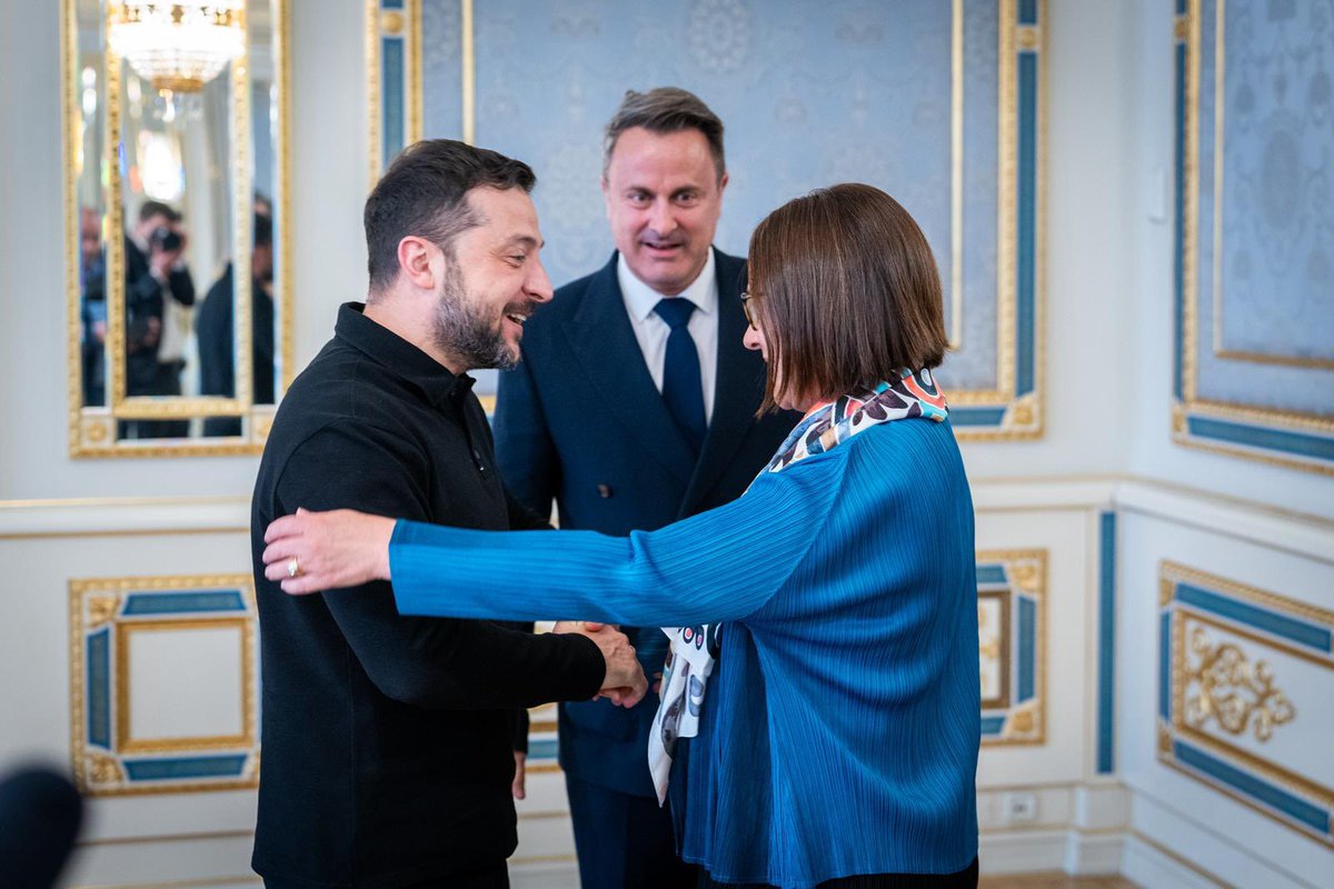 Yuriko Backes tweet media