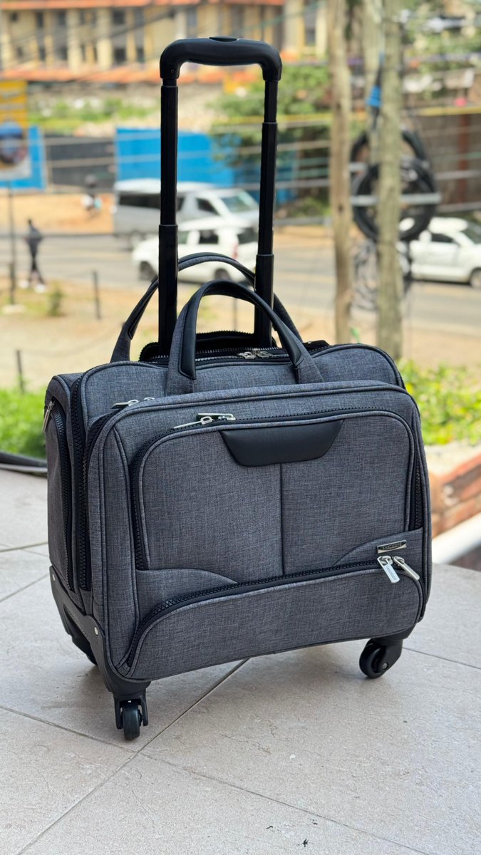 Shopkipekee's tweet photo. Enhance your travel experience with the Business Trolley. It fits most airline compartments and features foam panels to reduce wrinkles, 360° spinner wheels for easy maneuvering, perfect for business or leisure🤩 
Ksh.14,000
📍 Westfiled Mall, Shop B68
📲  0799488404 to order https://t.co/5N2dewIAMd