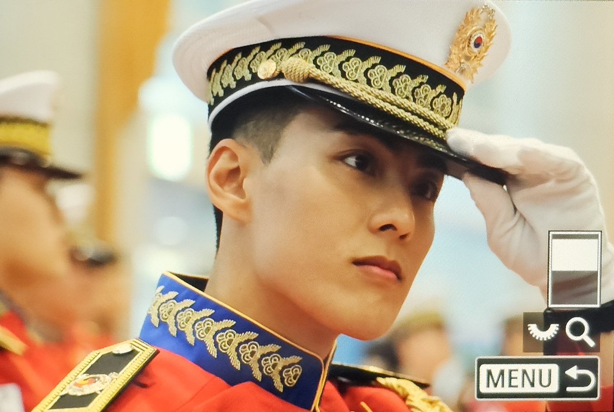 ipple0826's tweet photo. 250501 이천시  어린이날 대축제

#서성혁 #성혁 #SUNGHYUK #TAN #티에이엔 https://t.co/RL7WFSduk6