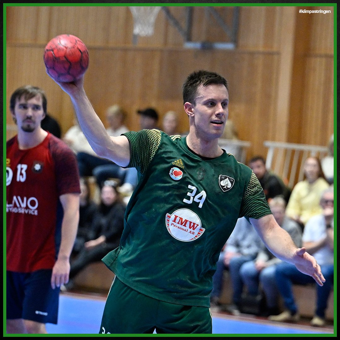 3 DAGAR KVAR!

Vi börjar närma oss säsongens (och klubbens största) match när mesta mästarna, Redbergslids IK, kommer på besök till Ugglum.

:: Match 1:2 ::
Sävedalens HK - Redbergslids IK
Söndag 4 maj, 17.30
Ugglums idrottshall

Hjälp oss att fylla hallen!

#kämpastringen