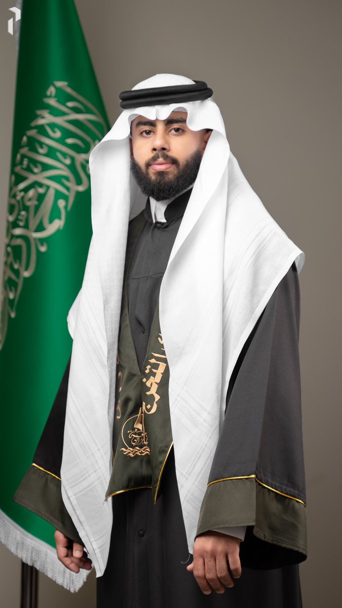 ﴿وَآخِرُ دَعْوَاهُمْ أَنِ الْحَمْدُ لِلَّهِ رَبِّ الْعَالَمِينَ ﴾الحمدلله ماتمّ جهدٌ ولا ختم سعيٌ إلا بِفضله الحمدلله على التمام وعلى لذة الإنجاز. 🎓🤍