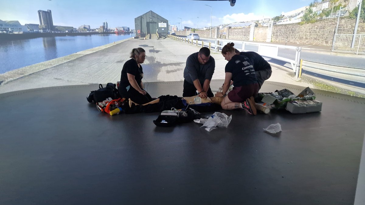High-fidelity pre-hospital simulation in action! ASSERT teamed up with <a href="/WestCorkRR/">WCRR</a> &amp; Dr. Jason van der Velde to deliver life-saving training in our 270° immersive suite, realistic scenarios, critical care, and next-gen learning for Cork’s frontline responders. #Simulation #Cork