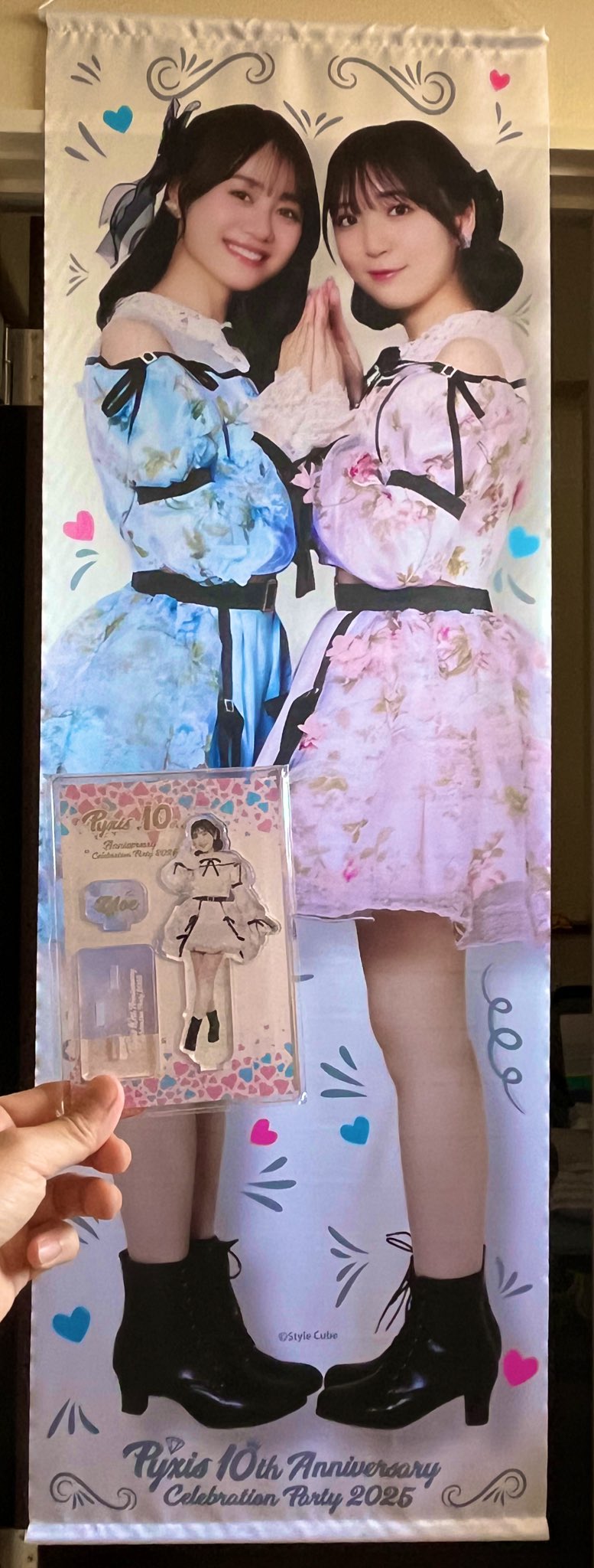 pyxis 10周年グッズ　伊藤美来　豊田萌絵等身大タペストリー トメ☺︎ on X: 
