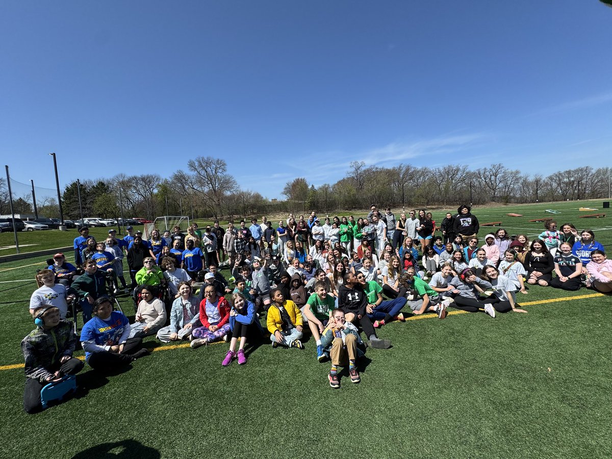 Our students rocked it today at the Unified Cornhole tournament in Edina!
#BeBoldBeWest