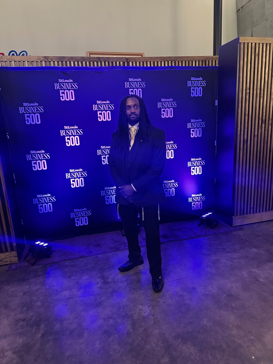 JulianKeaton's tweet photo. One of the top 500 business persons in the STL region.

We just getting started tho! https://t.co/S2YBsxMpsb