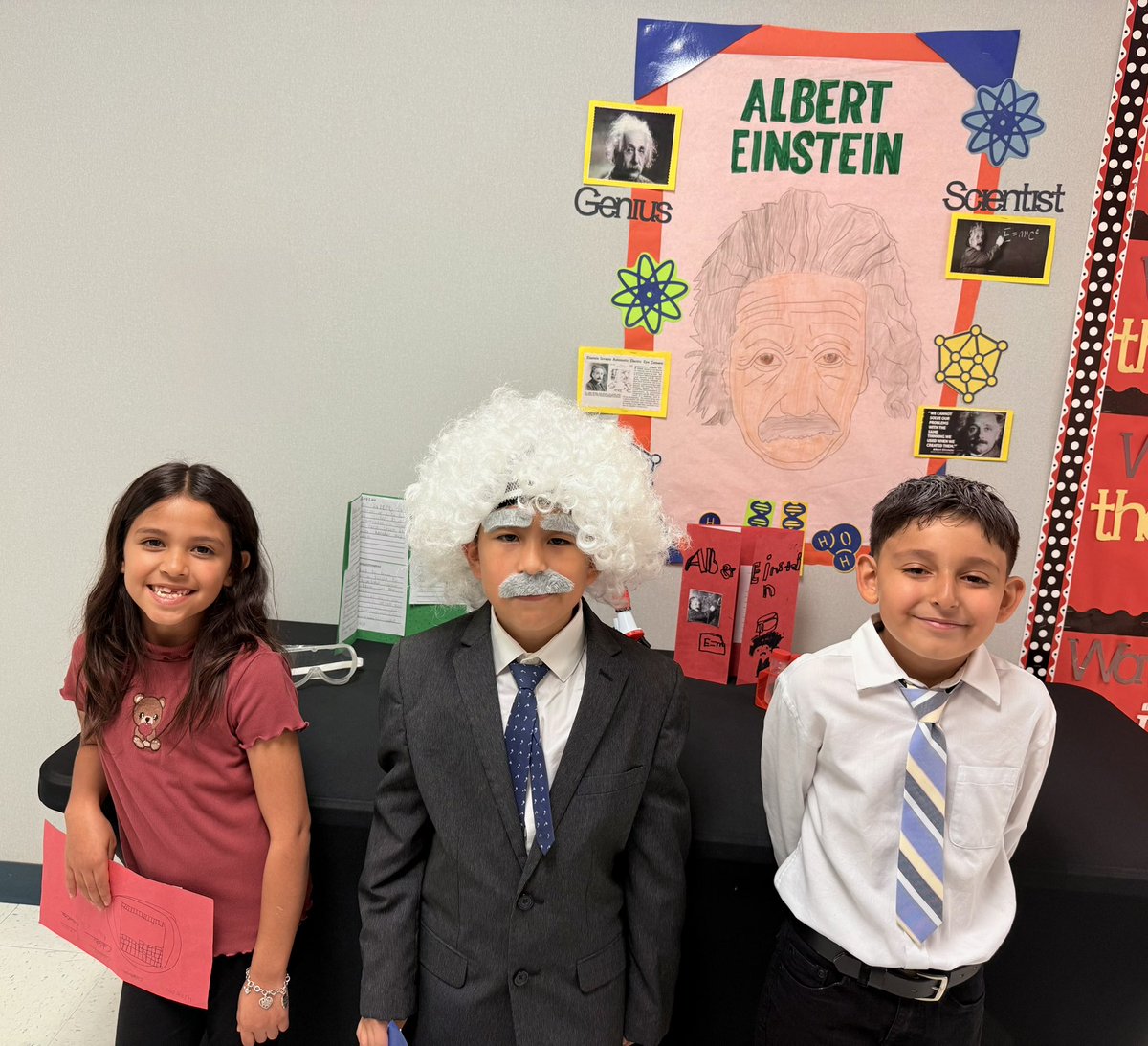 Nely Maicher tweet media