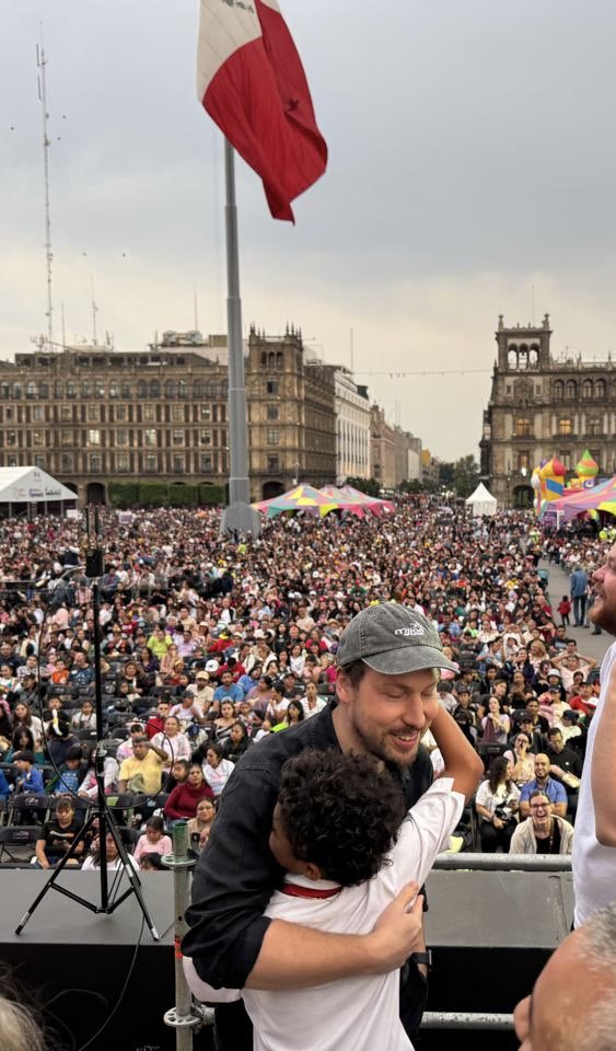 Flow en el Zócalo
 <a href="/gintszilbalodis/">Gints Zilbalodis</a>