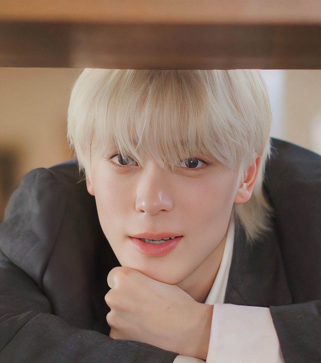 “ ถ้าเฮียอยากหย่าก็จับมือเราไปหย่าที่อำเภอสิ กล้าหรือเปล่าล่ะ ”

“ … ”

“ แต่จะได้จับแค่มือหรือเปล่าน้า.. ”

“ เด็กจบนอกนี่หัวดื้อกันทุกคนเลยไหม ”

“ ดื้อก็ดุสิคะ ใครห้าม😛 ”