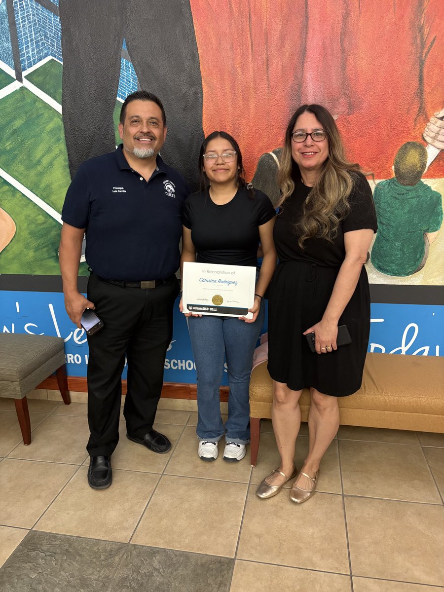Luis Carrillo (@lcarrillo_dws) on Twitter photo We are thrilled to announce that several of our talented students were recognized by the SISD Board of Trustees for advancing to the State Level in both the Destination Imagination program and the Science Fair!These students demonstrated exceptional teamwork. <a href="/SISD_Herrera/">Enrique Herrera</a> We are thrilled to announce that several of our talented students were recognized by the SISD Board of Trustees for advancing to the State Level in both the Destination Imagination program and the Science Fair!These students demonstrated exceptional teamwork. <a href="/SISD_Herrera/">Enrique Herrera</a>