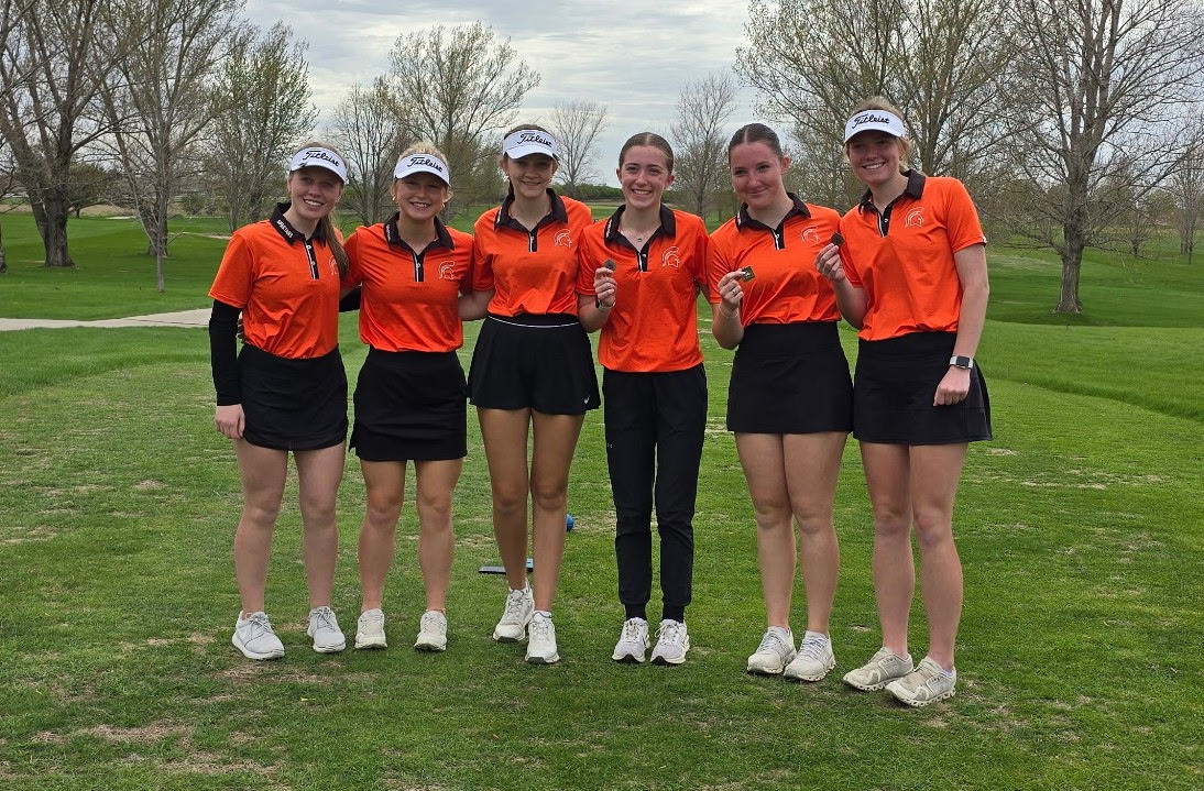 GolfSolon's tweet image. Solon JV Girls at Mustang JV Invite Champs!  These girls have played a lot of golf this week, and they rocked it today in Independence
Individual Results:
Lyla-Medalist 90
Addie -2nd-93
Julia -6th-100
Violet -14th-108
Alannah -16th-110
Peyton -22nd-120
server.kodiakgolf.app/tournament/680…