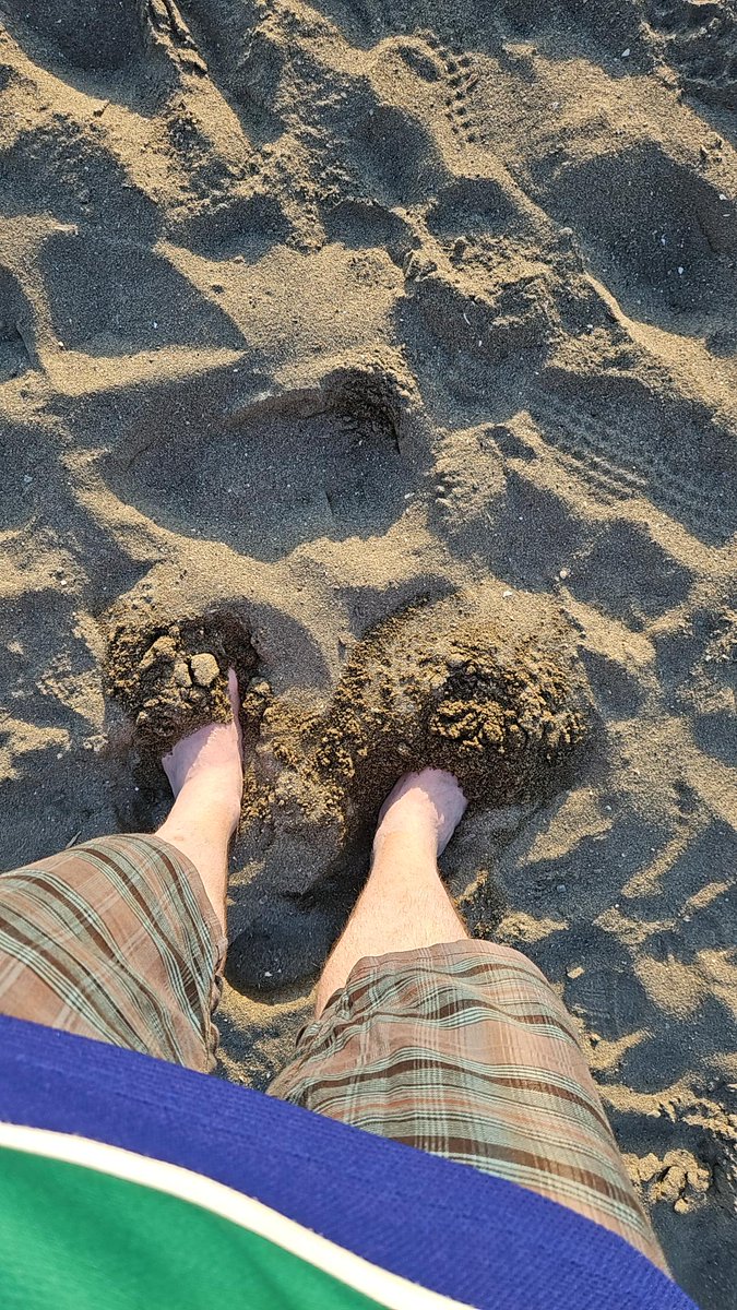 westbeachmusic found #cubiecoin in his natural habitat 🏖