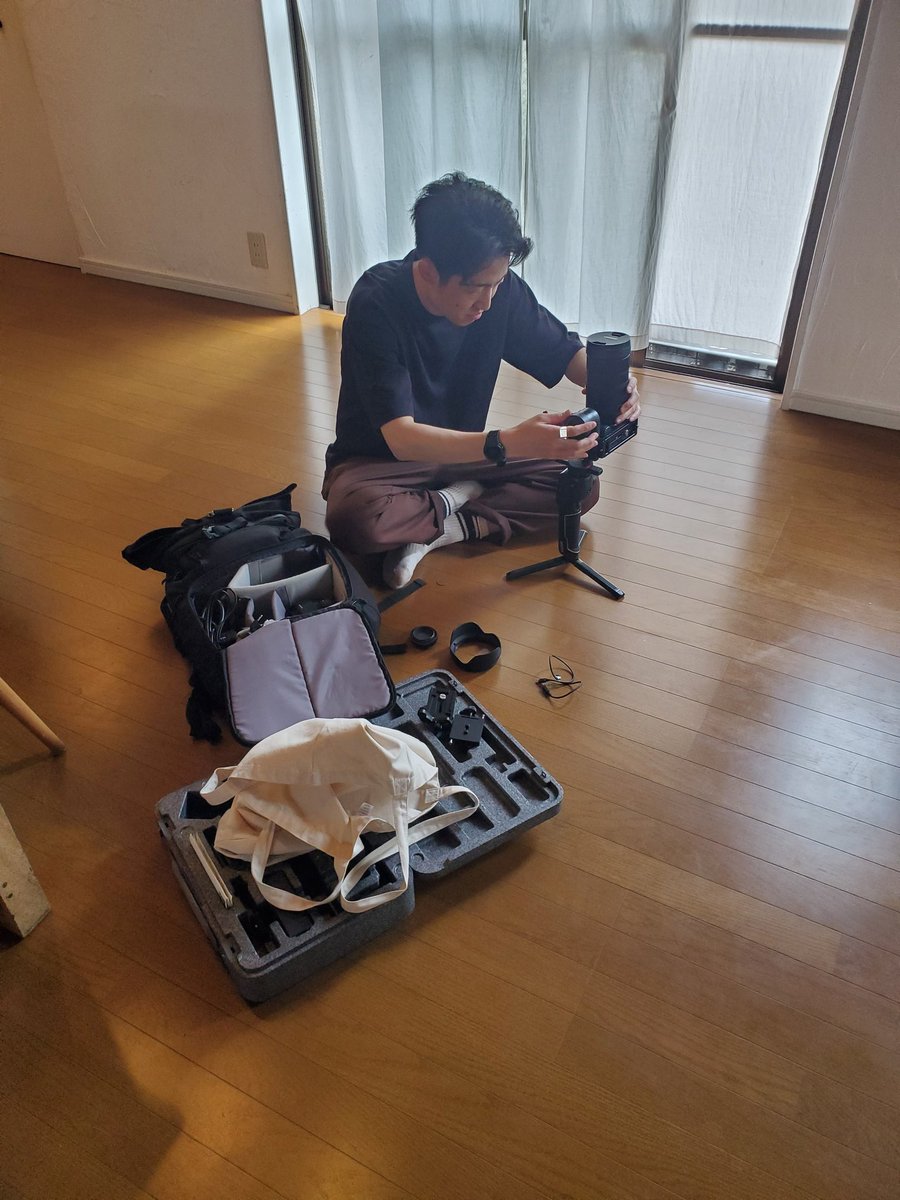 tom_knd's tweet image. 頑張る同居人と素敵空間のえん @ayurspace_en 
#galaxys10