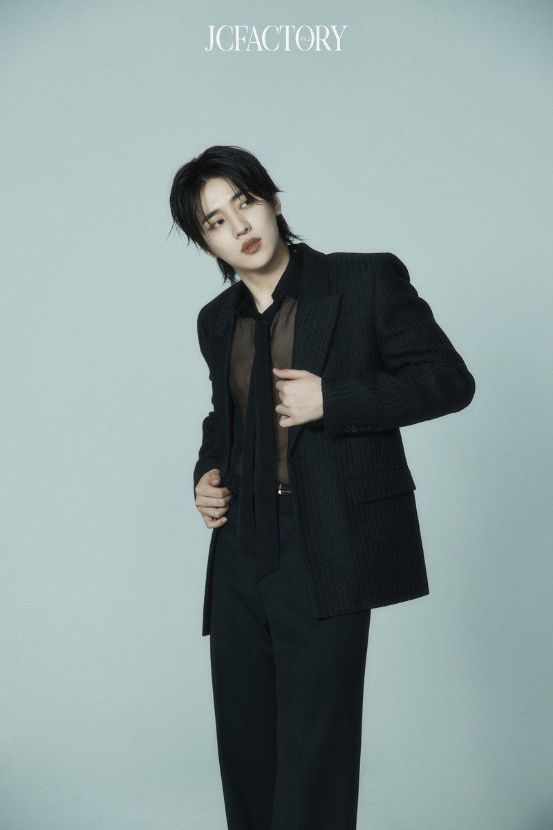 JAECHAN 2nd Mini Album [JCFACTORY vol.2]

🖼 CONCEPT PHOTO
CHIC ver.

🎶 2025.05.16 18:00 (KST)

#재찬 #JAECHAN
#JCFACTORY_vol2