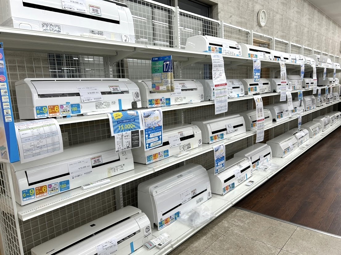 ★リユースのサカイ高崎店★TJ12699 輸入販売元(株)ベガコーポレーション 2人掛けダイニングセット 白 H74.5×D75×W75 クリーニング済み 山崎産業株式会社｜リサイクルボックス カウンタータイプB
