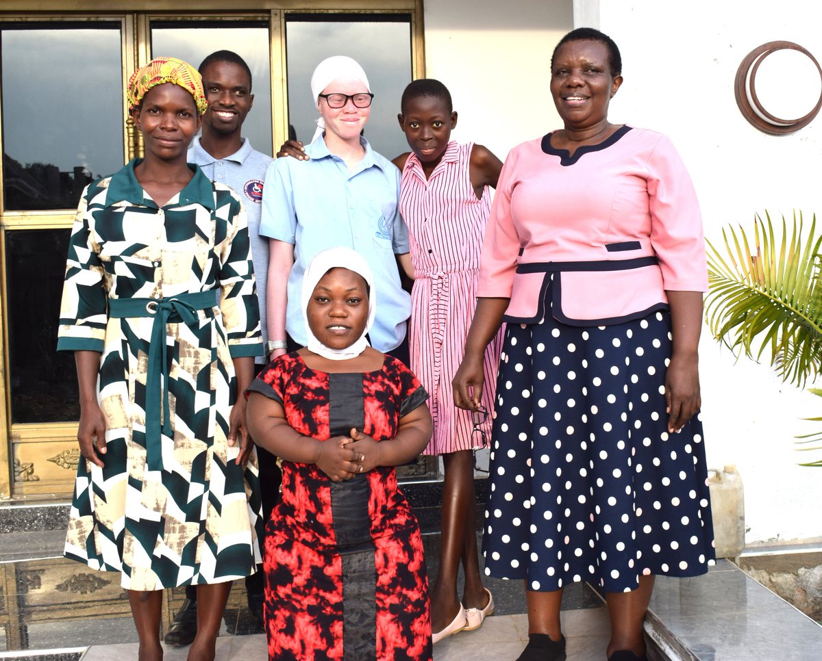 As we celebrate workers everywhere, we sincerely express our gratitude as girls and young women with disabilities towards the amazing team of <a href="/IdiwaNgo/">Idiwa</a>  for empowering us, breaking barriers and fostering our acceptance in our societies. You opened our doors that seemed closed 🙏