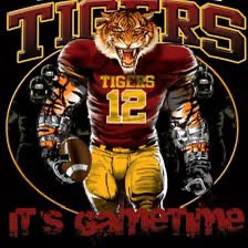 How about Los Banos’ entertaining schedule🥳 Tigers got West Side War with Dos Palos &amp; Hilmar - both in Hilmar - but then they become Road Warriors: Lodi, Liberty-Madera &amp; Gregori before kicking off CCC with El Capitan Week 7🤠 Plentyy of Big Schools on LB’s schedule in 2025💪