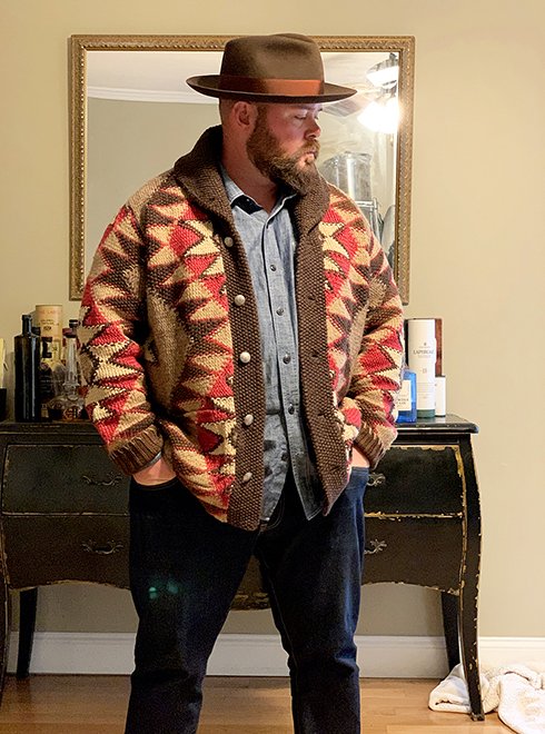 People assume that all Chinese-made clothing is low quality, but this simply isn't the case. China makes everything from crappy Shein and Temu clothes to these wonderfully hand-knitted shawl collar cardigans from RRL. The quality of these RRL garments are tremendous.