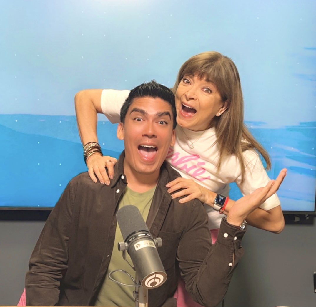 NUEVO PODCAST ‼️😀

- Frank Favela - Lo mejor de los Espectáculos 
-Dr. Óscar Joe Rivas, Psicólogo Clínico-El Trauma Infantil
- Toño Muñiz. Musical: “Dos  para  30 de ellas”
- Reportaje. Laura Cardoso “Situación de los Niños en México”

▶️ goo.su/rUwMV