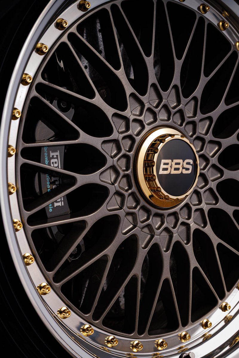 ver.2.0
BBS superRS w222revival

課題山積みですがとりあえず暫定仕様は
完成🤩
カッコよすぎる