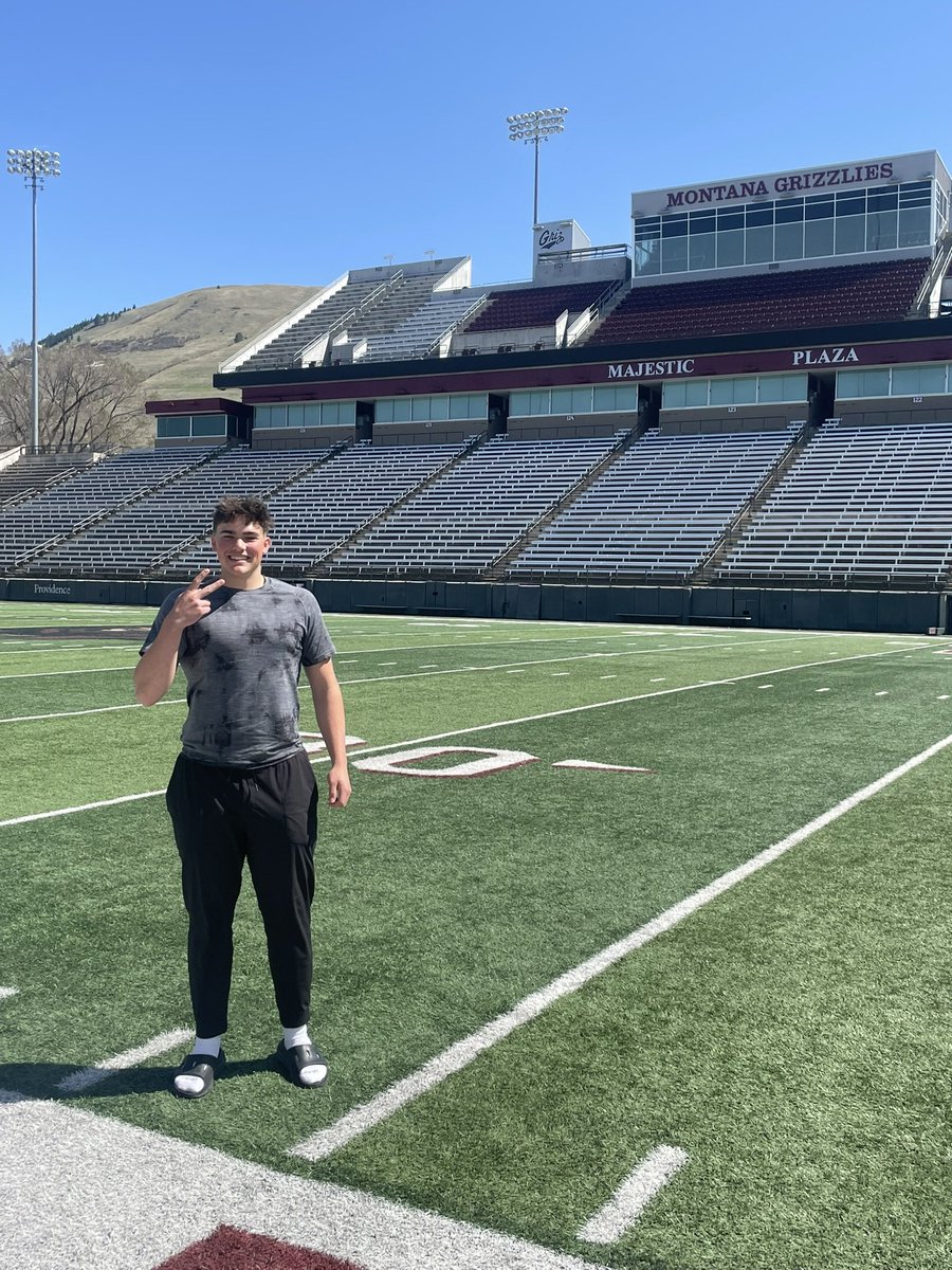 Xclusive Speed (@xclusivespeed) on Twitter photo Unofficial Visit 🤝 <a href="/MontanaGrizFB/">Montana Griz Football</a>
Athlete: 6’4 235lbs TE
Class: 2026
GPA: 3.7
Exciting Spring/Summer Ahead
<a href="/MilesBellig/">Miles Bellig</a>
Get him on your radar B📍
<a href="/BrandonHuffman/">Brandon Huffman</a> Unofficial Visit 🤝 <a href="/MontanaGrizFB/">Montana Griz Football</a>
Athlete: 6’4 235lbs TE
Class: 2026
GPA: 3.7
Exciting Spring/Summer Ahead
<a href="/MilesBellig/">Miles Bellig</a>
Get him on your radar B📍
<a href="/BrandonHuffman/">Brandon Huffman</a>