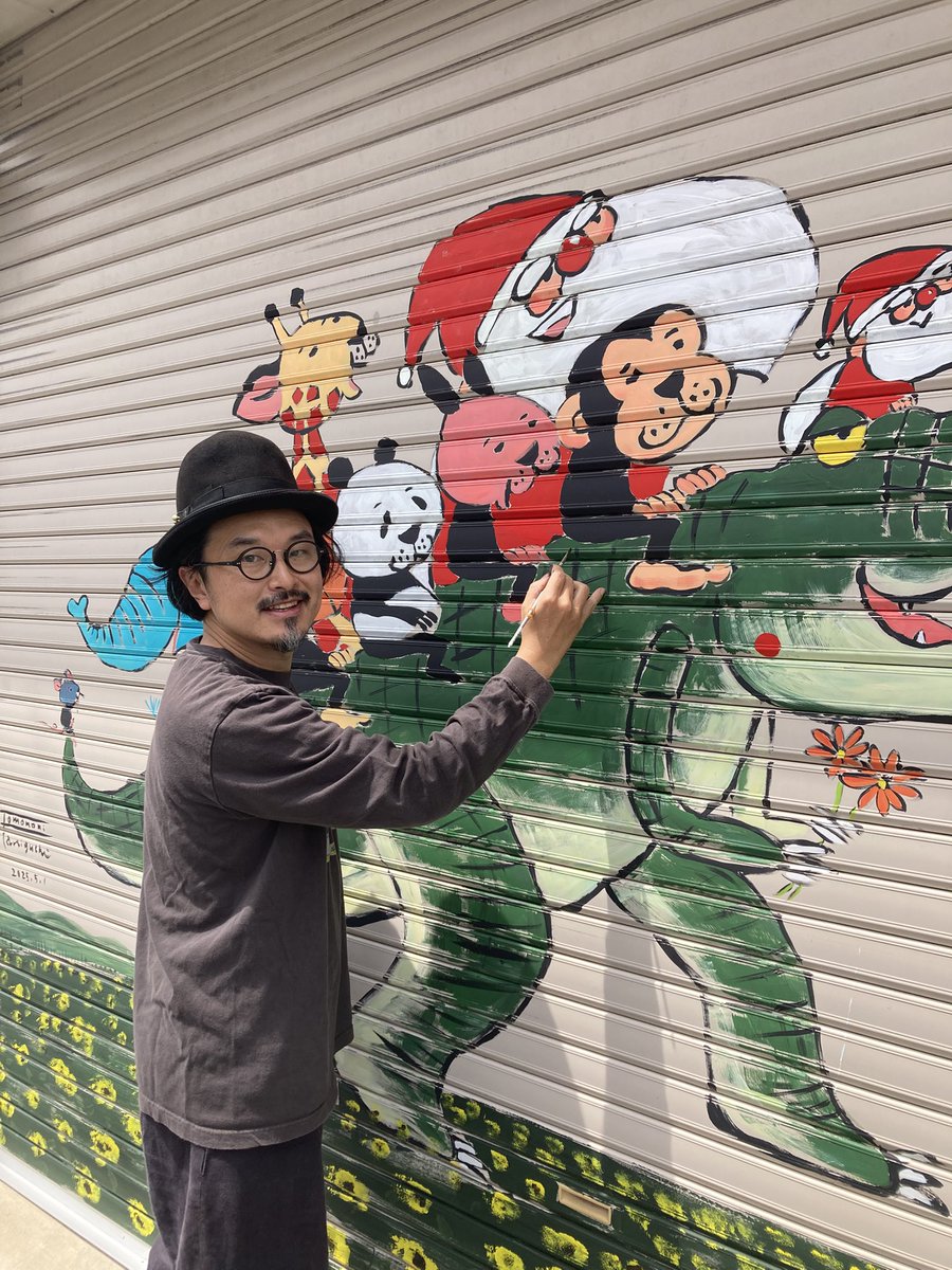 谷口智則さん サイン入り扇子 谷口智則さん サイン入り扇子 別注品）絵本作家・谷口智則さま