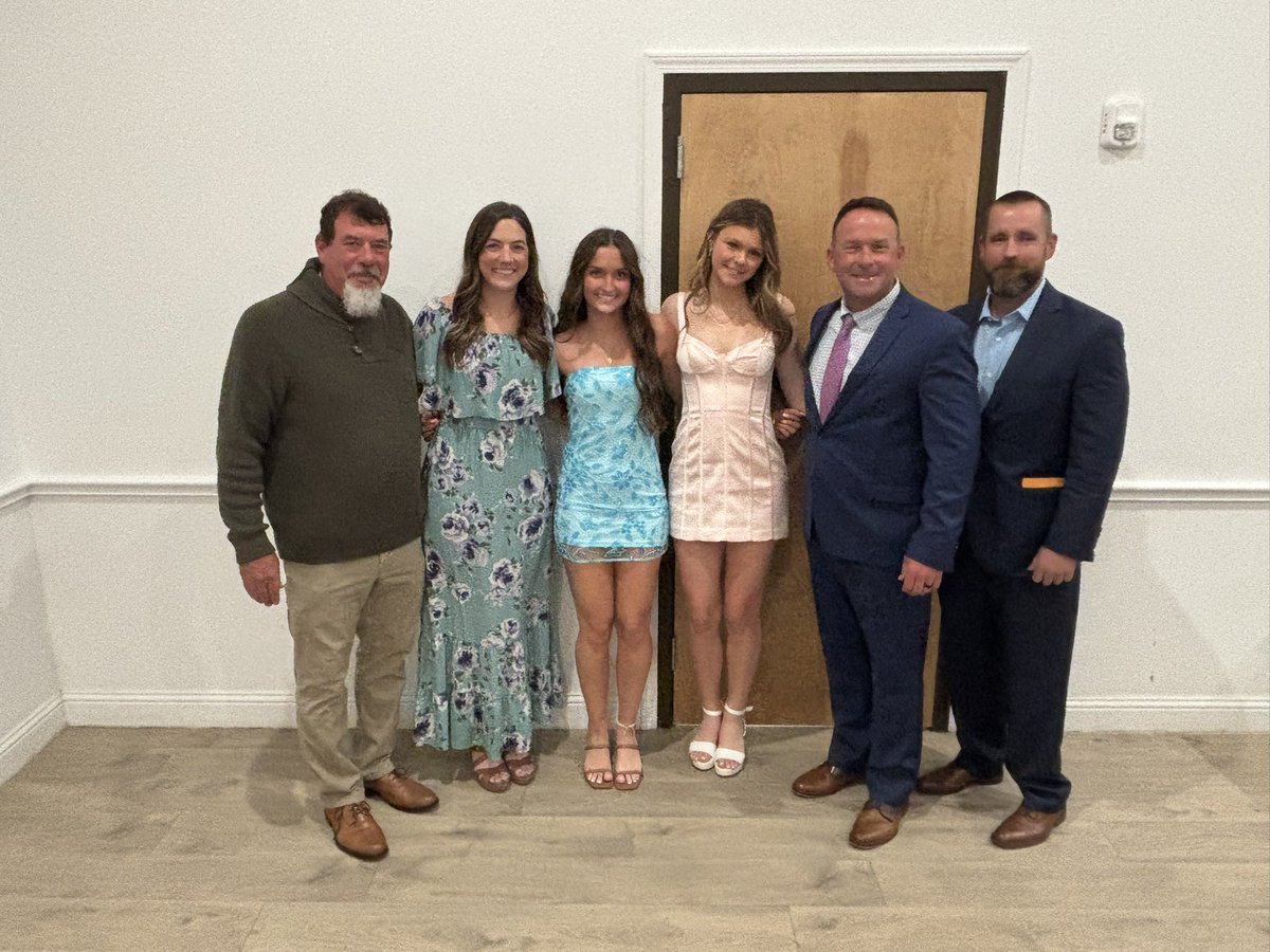 Proud of <a href="/ZoeGarten4/">Zoe Garten</a> and all she has learned and will continue to learn from this <a href="/wakelandgsoc/">Wakeland Girls Soccer</a> program ❤️❤️ Thank you Coaches for everything 💪