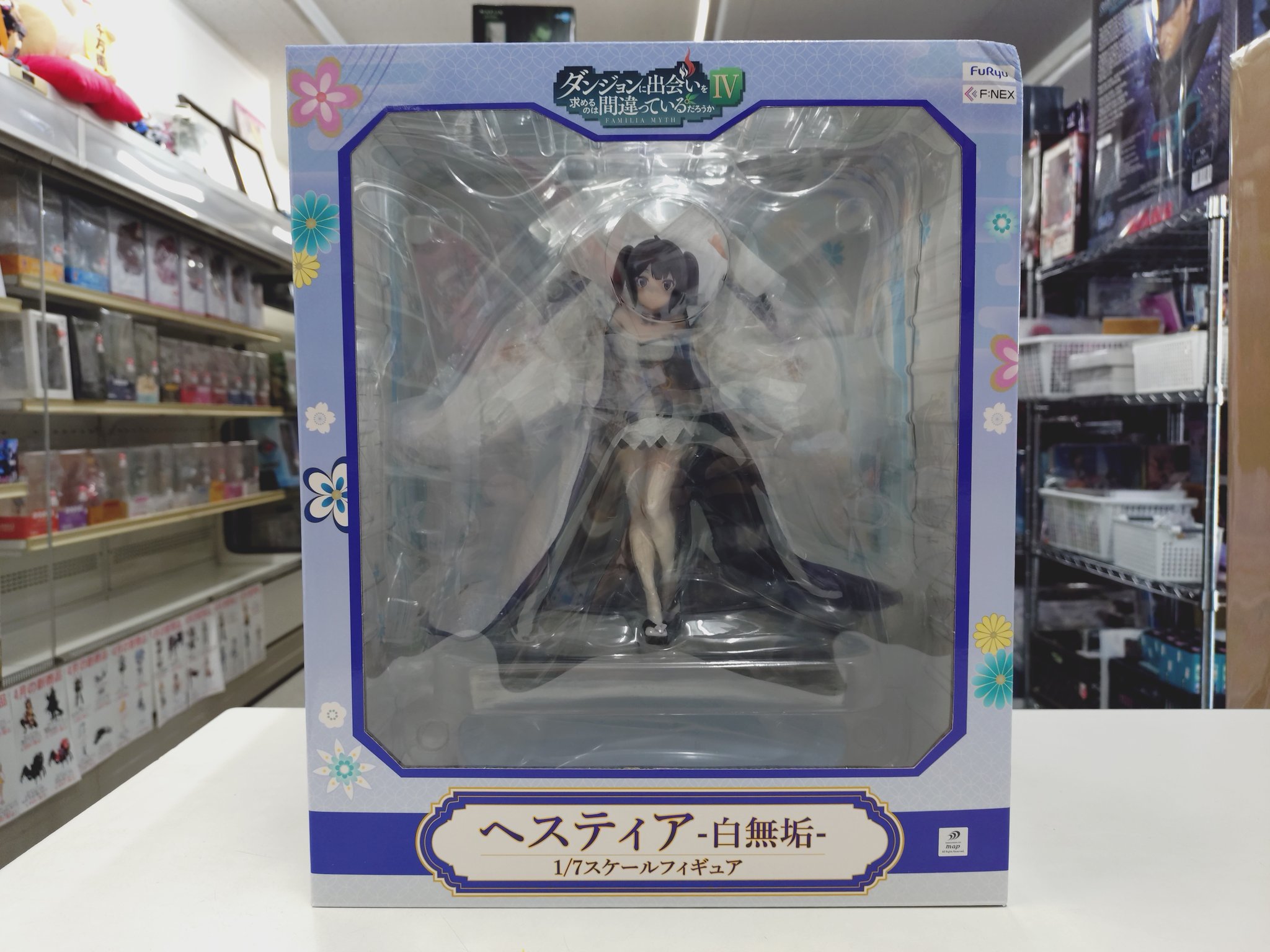 ダンまち ヘスティア 1/6スケール フィギュア 箱付き 美品 ダンまち ヘスティア フィギュア【ホビージャパン限定品】 AMAKUNI