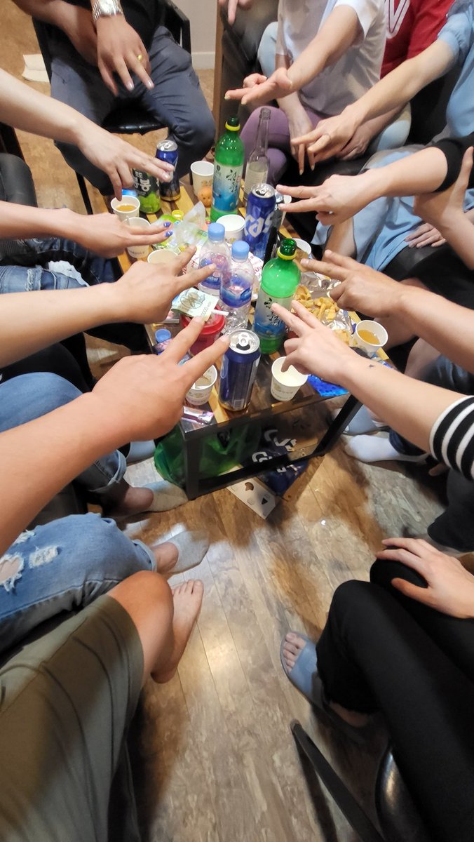 1일  목요일 오늘  광주광역 하남
부.커  만남  해보아요 비도오고
딱히 돌아다닐때도 없고 음주후
방술이나 하면서 대화해보고 맞혀봐요
불발시솔남  가능
#부커만남 #스왑 #방술 #솔남 #광주