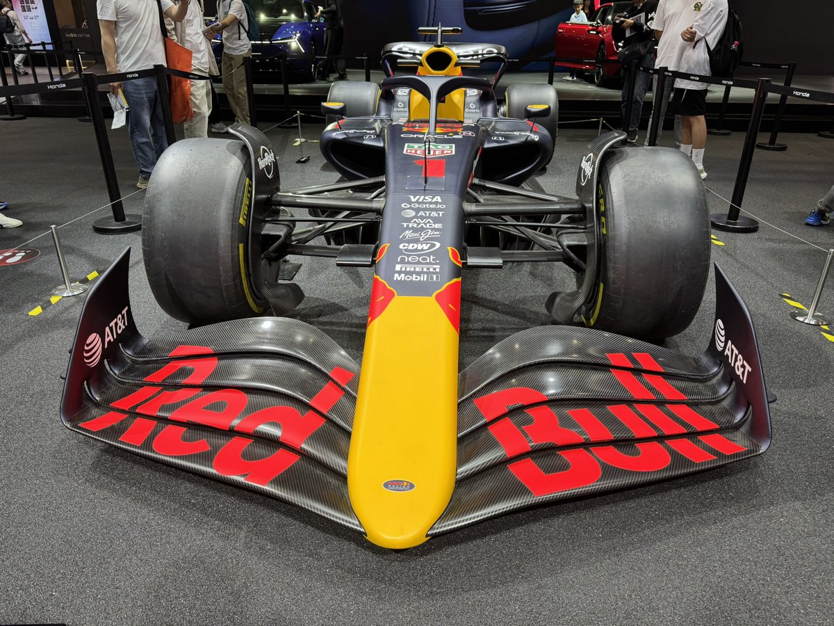 Sy07_01_'s tweet photo. RB21 but a model in Shanghai Auto Show https://t.co/S5zxtGGhJr