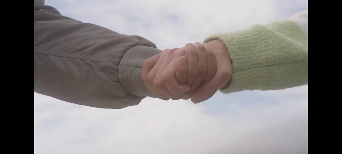 JadeStilk's tweet image. separénlo antes de q m gusten más, LA QUÍMICA Q TIENEN ELLOS CUANDO ESTÁN JUNTOS ES 🦋💫🦋💫🦋💫🦋💫🦋💫 no quiero sufrir depresión por el secundario, no de nuevo 😞 #SomethingIsNotRightEp5 #SomethingIsNotRight