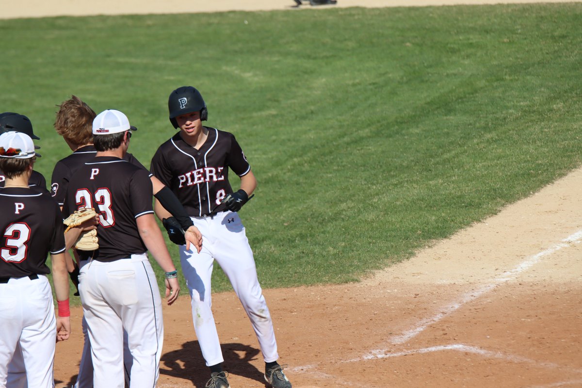 rgrammond's tweet photo. Baseball: The @pierzpioneers lost 7-6 to #7 St. Cloud Cathedral. Bo Woitalla went 4-4 with a 3-r Hr &amp; a 2B, Kaden Kruschek and Brayden Haberman also had solo Hr's for Pierz. Cathedral's Jack Hamak had a 2-run 2B in the 4th &amp; the gwrbi 1B in the top of the 7th to break a 6-6 tie. https://t.co/sxDA5RLu8E