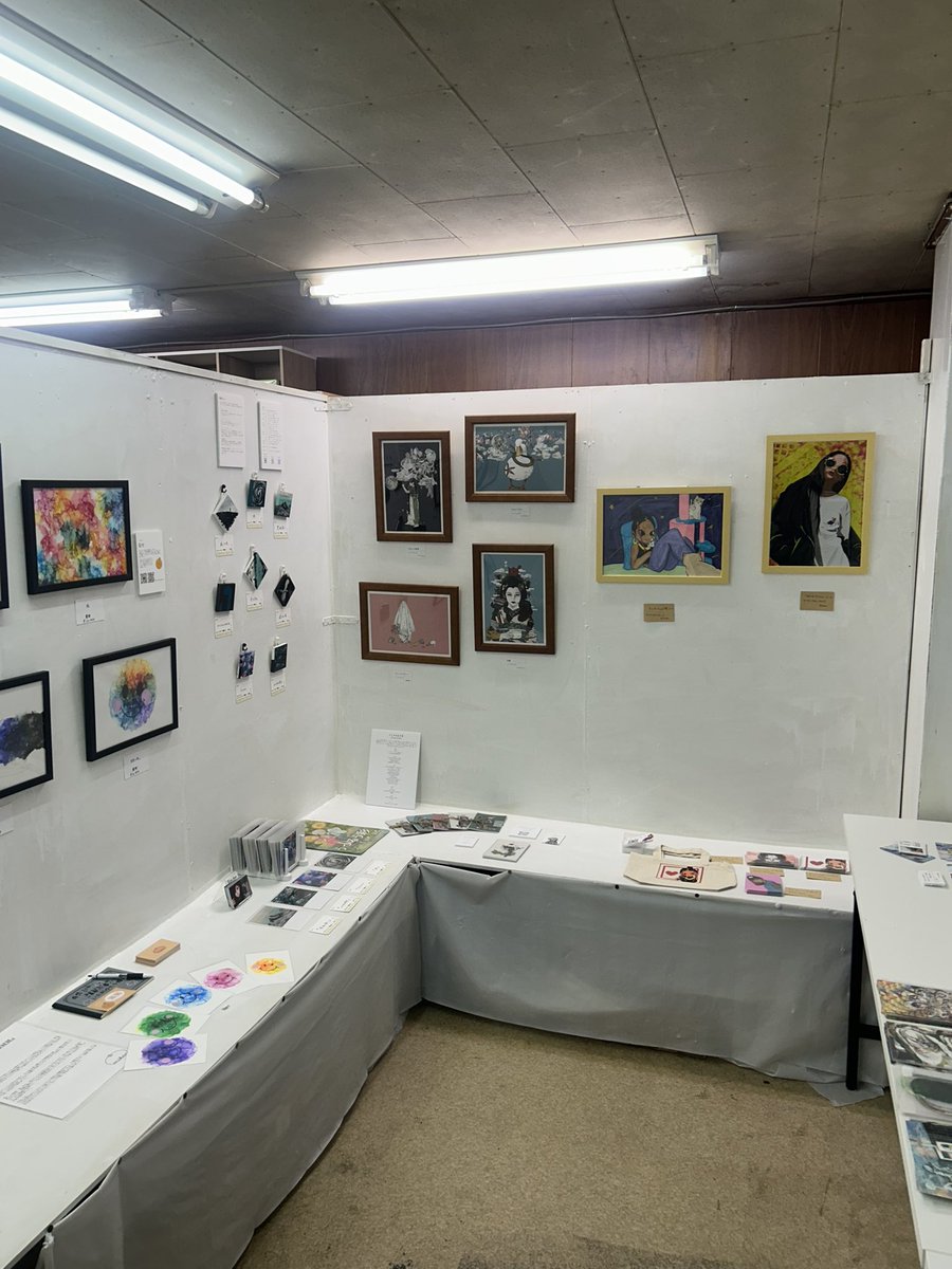 jojo03460346's tweet photo. ゴールデンウィークはギャラリーソラトで
『感染経路展』やってます✨
僕の作品も置いてあるので是非見に来てください😆
ラッパーちゃんグッズも置いてます😈❤️ https://t.co/OasQrnxcfY
