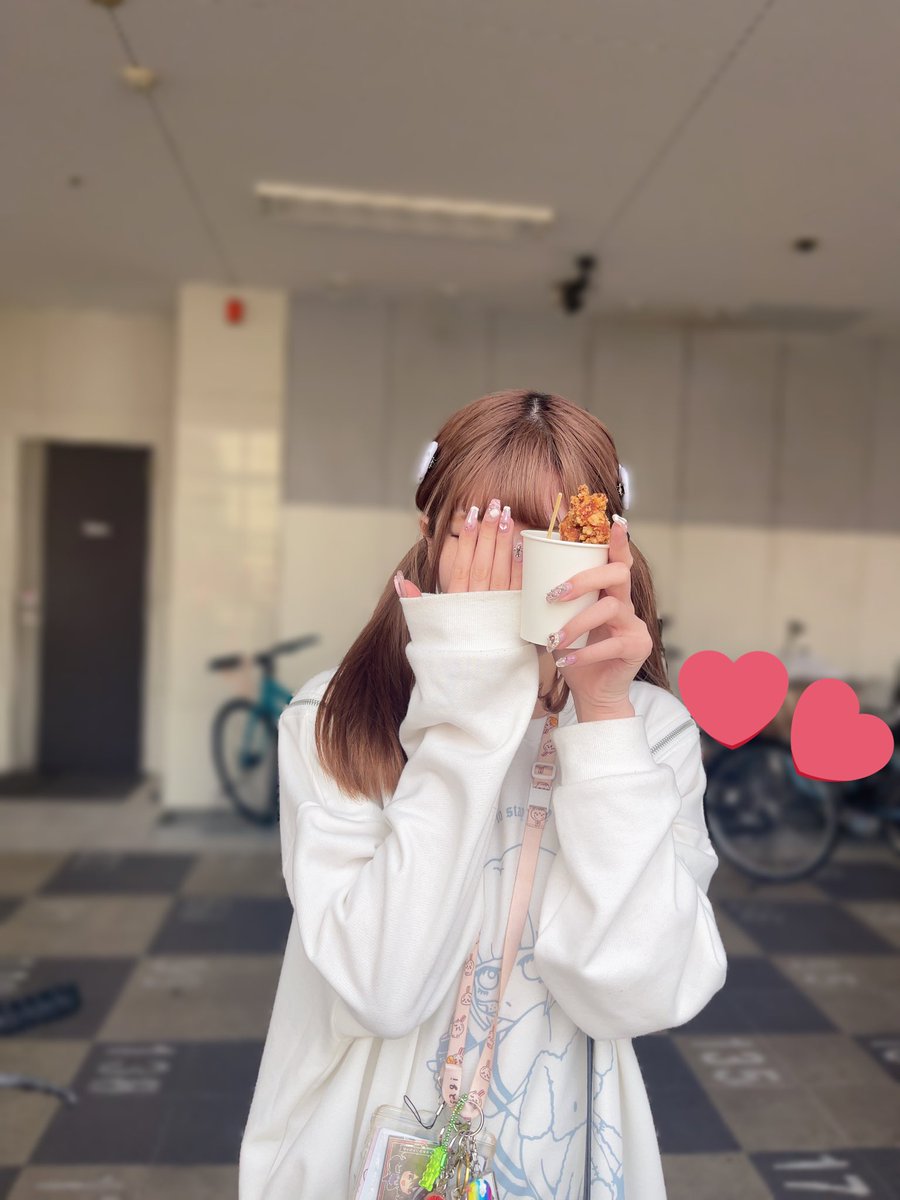 ã¯ã«ãŠãðŒð (@haniten6) on Twitter photo ãã²ãã¯å±å°ã®ããããïŒïŒåå
¥ã100åå®ãïŒãããŠããã¡ãããŠéæ»é£ã¹çµããŠãã1åè²·ãã«è¡ã£ãã¯ã«ããã§ããð
皌åãäžãã£ãŠããŠçãäžãã£ãŠãŸã‎ïž
ãæŒããããåŸ
ã¡ããŠãŸãð¥°
#ã¹ãŒããŒã³ã¹ã¢ãã¬ãã¢ã 倧æ±åº
#PR #ã¹ãã·ãã¯ã¹ ãã²ãã¯å±å°ã®ããããïŒïŒåå
¥ã100åå®ãïŒãããŠããã¡ãããŠéæ»é£ã¹çµããŠãã1åè²·ãã«è¡ã£ãã¯ã«ããã§ããð
皌åãäžãã£ãŠããŠçãäžãã£ãŠãŸã‎ïž
ãæŒããããåŸ
ã¡ããŠãŸãð¥°
#ã¹ãŒããŒã³ã¹ã¢ãã¬ãã¢ã 倧æ±åº
#PR #ã¹ãã·ãã¯ã¹