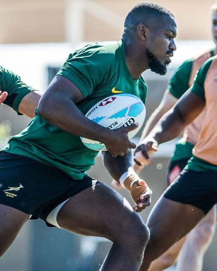 SportUpdatesSA's tweet image. 🇿🇦🗞🏉 EYES ON the PRIZE 🏉🗞🇿🇦

Blitzboks Target Strong Finish as HSBC SVNS Season Nears Conclusion ⚡🔥

#PoweredByUnity
#GlobalSportsNews 

©️ Content Partner - Blitzboks