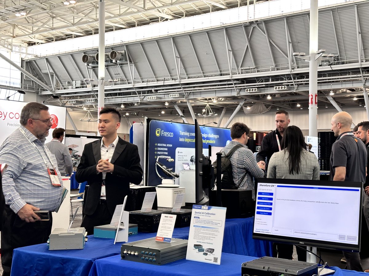 🚀Robotics Summit &amp; Expo 2025 starts today!
Visit Vecow + Rugged Scienceat Booth #420 to explore cutting-edge AI robotics 🤖
 🔗 reurl.cc/qGK8a0
#AI #Robotics #EdgeComputing #Vecow #RuggedScience #RoboticsSummit2025#RSE2025